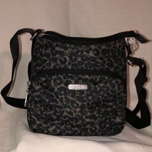 Baggallini Black and Gray Crossbody Bag with Animal Print